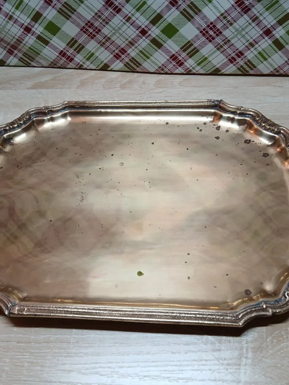 JCPENNEY BRASSWARE BRASS ORNATE EDGE METAL PLATTER TRAY MADE IN INDIA